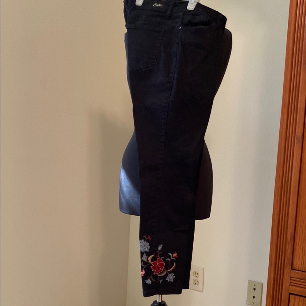 Embroidered Black Jeans